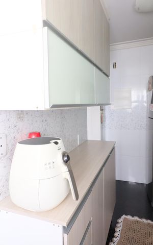 Apartamento à venda com 84m², 4 quartos e 2 vagasCozinha e Área de Serviço