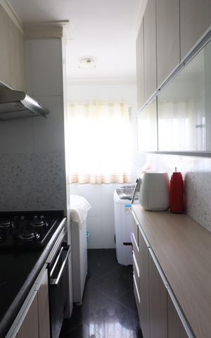 Apartamento à venda com 84m², 4 quartos e 2 vagasCozinha e Área de Serviço
