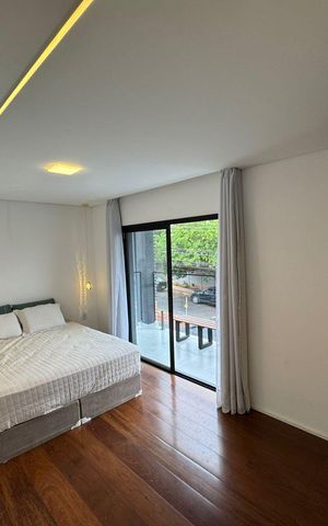 Casa à venda com 410m², 5 quartos e 15 vagas Casa à venda com 410m², 5 quartos e 15 vagasSuíte 2