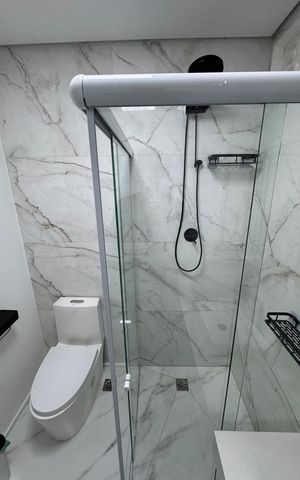 Casa à venda com 410m², 5 quartos e 15 vagas Casa à venda com 410m², 5 quartos e 15 vagasBanheiro 4