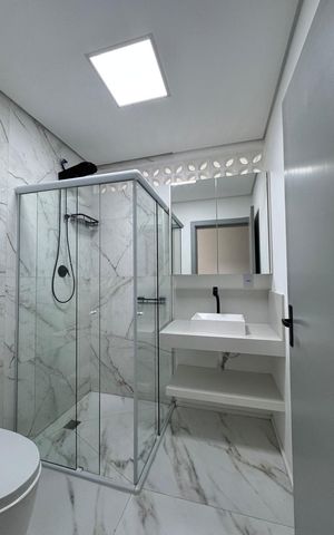 Casa à venda com 410m², 5 quartos e 15 vagas Casa à venda com 410m², 5 quartos e 15 vagasBanheiro 2