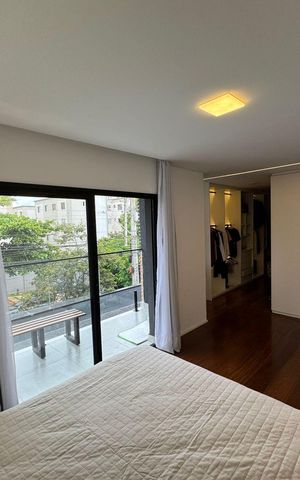 Casa à venda com 410m², 5 quartos e 15 vagas Casa à venda com 410m², 5 quartos e 15 vagasSuíte 2