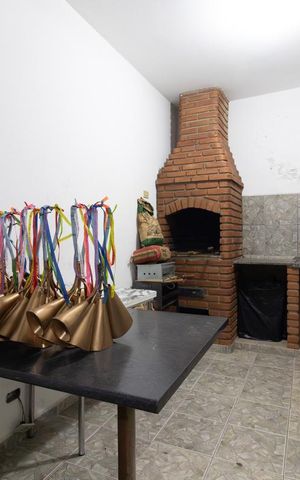Casa à venda com 250m², 4 quartos e 3 vagasEspaço Gourmet