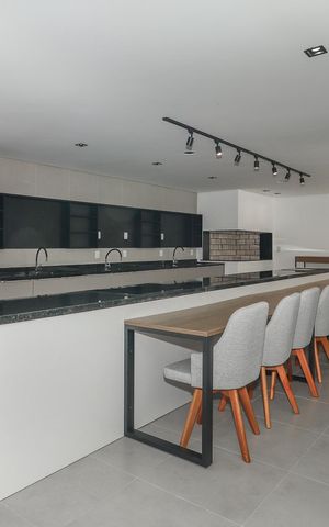 Apartamento à venda com 30m², 1 quarto e sem vagaÁrea comum - Salão de festas