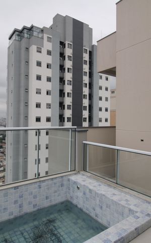 Apartamento à venda com 284m², 4 quartos e 5 vagasVaranda