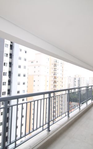 Apartamento à venda com 284m², 4 quartos e 5 vagasVaranda