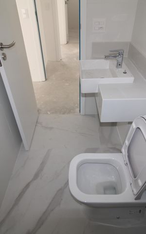 Apartamento à venda com 284m², 4 quartos e 5 vagasQuarto 4 - Banheiro