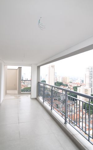 Apartamento à venda com 284m², 4 quartos e 5 vagasSala - Varanda