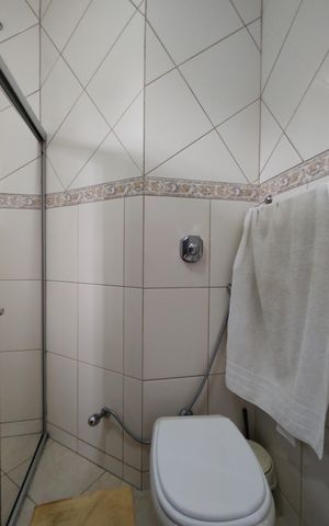 Casa de condomínio à venda com 573m², 4 quartos e 15 vagasBanheiro da Suíte 3