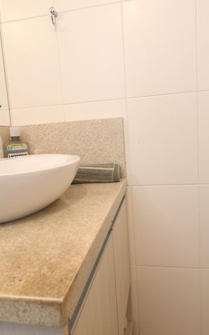 Apartamento à venda com 96m², 2 quartos e 2 vagasBanheiro