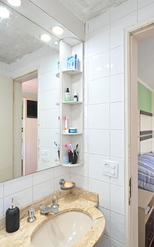 Apartamento à venda com 76m², 3 quartos e 2 vagasBanheiro da Suíte