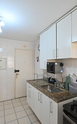 Apartamento à venda com 76m², 3 quartos e 2 vagasCozinha