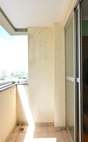 Apartamento à venda com 76m², 3 quartos e 2 vagasVaranda