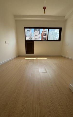 Studio à venda com 23m², 2 quartos e sem vaga Studio à venda com 23m², 2 quartos e sem vagaSala