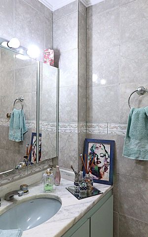 Apartamento à venda com 94m², 3 quartos e 1 vagaBanheiro 