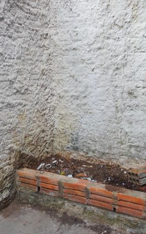 Casa à venda com 60m², 2 quartos e sem vaga Casa à venda com 60m², 2 quartos e sem vagaPátio