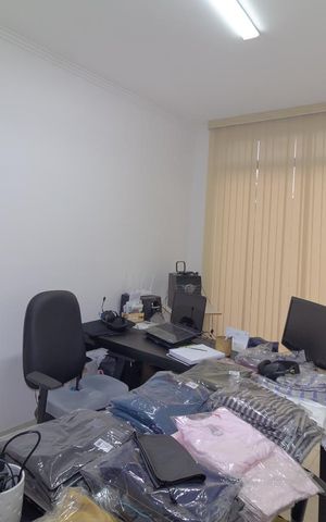 Casa à venda com 180m², 5 quartos e 3 vagasQuarto 2