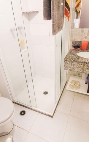 Apartamento à venda com 67m², 2 quartos e 1 vaga Apartamento à venda com 67m², 2 quartos e 1 vagaBanheiro da Suíte