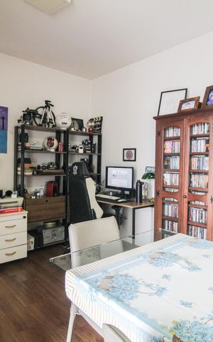 Apartamento à venda com 67m², 2 quartos e 1 vaga Apartamento à venda com 67m², 2 quartos e 1 vagaSala