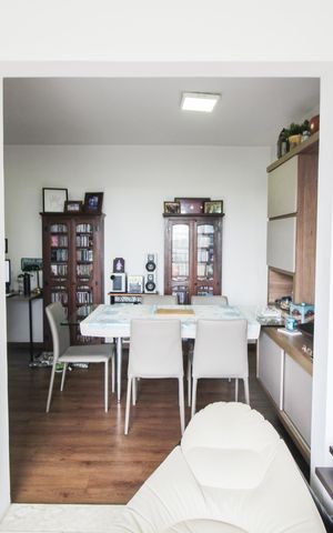 Apartamento à venda com 67m², 2 quartos e 1 vaga Apartamento à venda com 67m², 2 quartos e 1 vagaSala