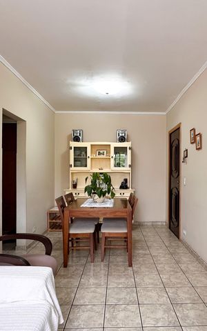 Apartamento à venda com 55m², 2 quartos e 1 vaga Apartamento à venda com 55m², 2 quartos e 1 vagaSala