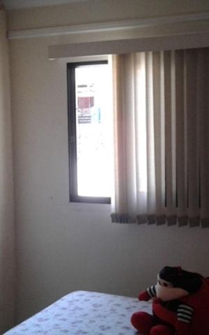Casa à venda com 238m², 4 quartos e 4 vagas Casa à venda com 238m², 4 quartos e 4 vagasQuarto