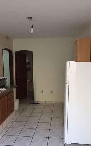 Casa à venda com 250m², 4 quartos e 2 vagas Casa à venda com 250m², 4 quartos e 2 vagasCozinha