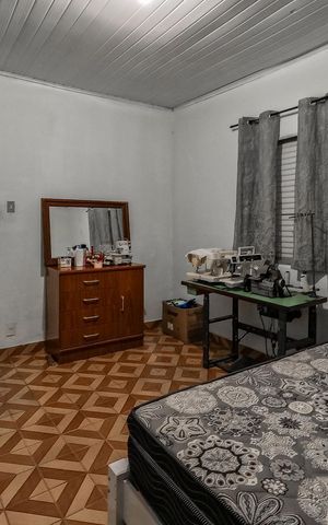 Casa à venda com 99m², 2 quartos e 1 vaga