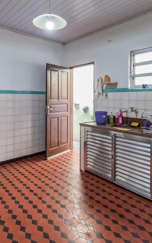 Casa à venda com 99m², 2 quartos e 1 vaga