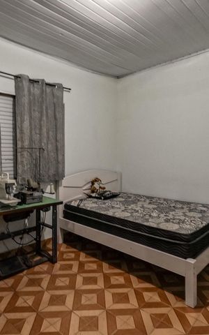 Casa à venda com 99m², 2 quartos e 1 vaga