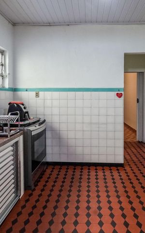 Casa à venda com 99m², 2 quartos e 1 vaga