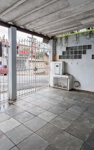 Casa à venda com 99m², 2 quartos e 1 vaga