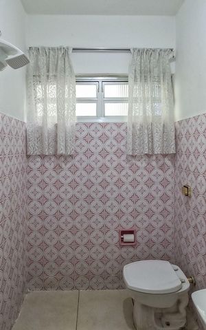 Casa à venda com 99m², 2 quartos e 1 vaga