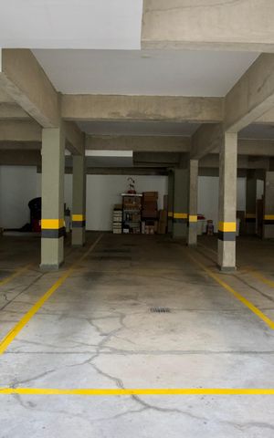 Apartamento para alugar com 240m², 5 quartos e 3 vagas Apartamento para alugar com 240m², 5 quartos e 3 vagasGaragem
