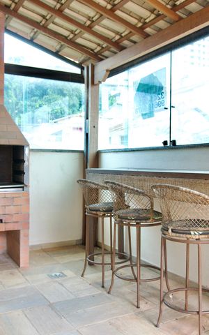 Apartamento para alugar com 240m², 5 quartos e 3 vagas Apartamento para alugar com 240m², 5 quartos e 3 vagasÁrea Gourmet Cobertura