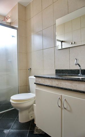 Apartamento para alugar com 240m², 5 quartos e 3 vagas Apartamento para alugar com 240m², 5 quartos e 3 vagasBanheiro da Suíte 2