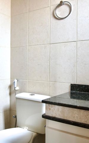 Apartamento para alugar com 240m², 5 quartos e 3 vagas Apartamento para alugar com 240m², 5 quartos e 3 vagasBanheiro da Suíte