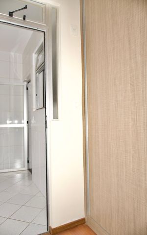 Apartamento para alugar com 240m², 5 quartos e 3 vagas Apartamento para alugar com 240m², 5 quartos e 3 vagasQuarto de Serviço