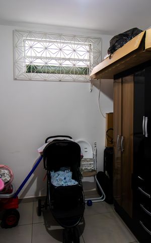 Casa à venda com 75m², 4 quartos e sem vaga Casa à venda com 75m², 4 quartos e sem vagaQuarto 1