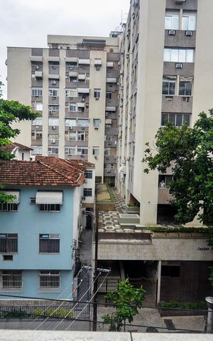 Casa para alugar com 1000m², 6 quartos e 3 vagasSala 2