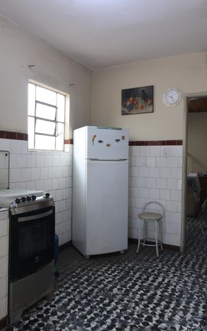 Casa à venda com 300m², 6 quartos e sem vagaCozinha casa 1