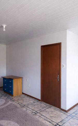 Casa à venda com 300m², 3 quartos e 4 vagas Casa à venda com 300m², 3 quartos e 4 vagasQuarto 3
