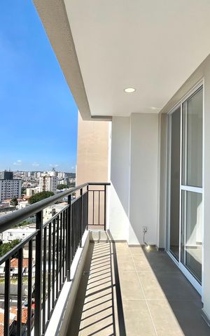 Apartamento à venda com 40m², 2 quartos e 1 vaga Apartamento à venda com 40m², 2 quartos e 1 vagaVaranda