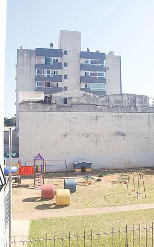 Apartamento à venda com 45m², 1 quarto e sem vagaCozinha + Área de Serviço Vista