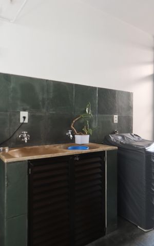 Casa à venda com 310m², 3 quartos e 4 vagasLavanderia