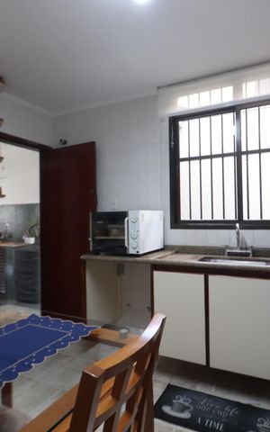 Casa à venda com 310m², 3 quartos e 4 vagasCozinha