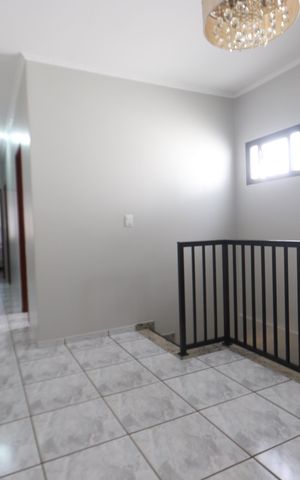Casa à venda com 310m², 3 quartos e 4 vagasHall
