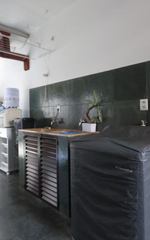 Casa à venda com 310m², 3 quartos e 4 vagasLavanderia