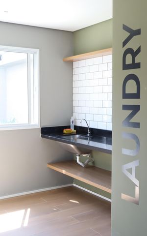 Apartamento à venda com 42m², 2 quartos e sem vagaÁrea comum - Lavanderia