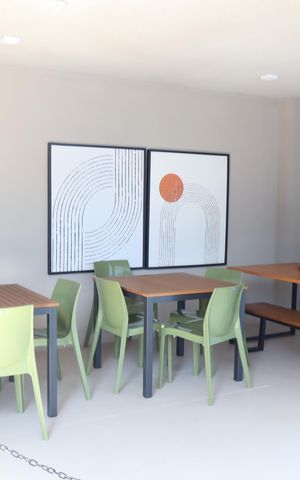 Apartamento à venda com 42m², 2 quartos e sem vagaÁrea comum - Salão de festas